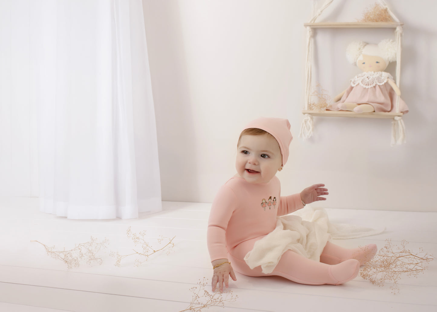 Mini Dancing Dolls Footie - Pink